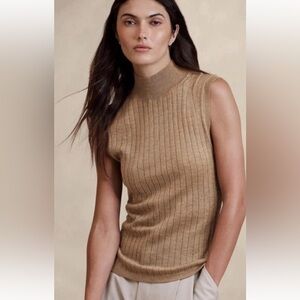 Banana Republic Nezha 100% Extra Fine Merino Sweater Mock Neck Rib Vest Tank Med